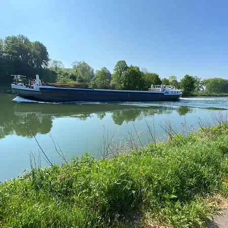 ゲストハウス Gastenverblijf 't Einde Sfeer - Prive Terras - Airco Elsloo (Limburg)
