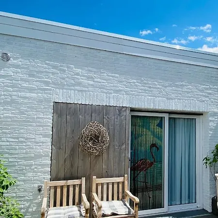 Gastenverblijf 't Einde Sfeer - Prive Terras - Airco Elsloo (Limburg)