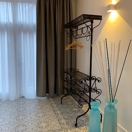 ゲストハウス Gastenverblijf 't Einde Sfeer - Prive Terras - Airco Elsloo (Limburg)